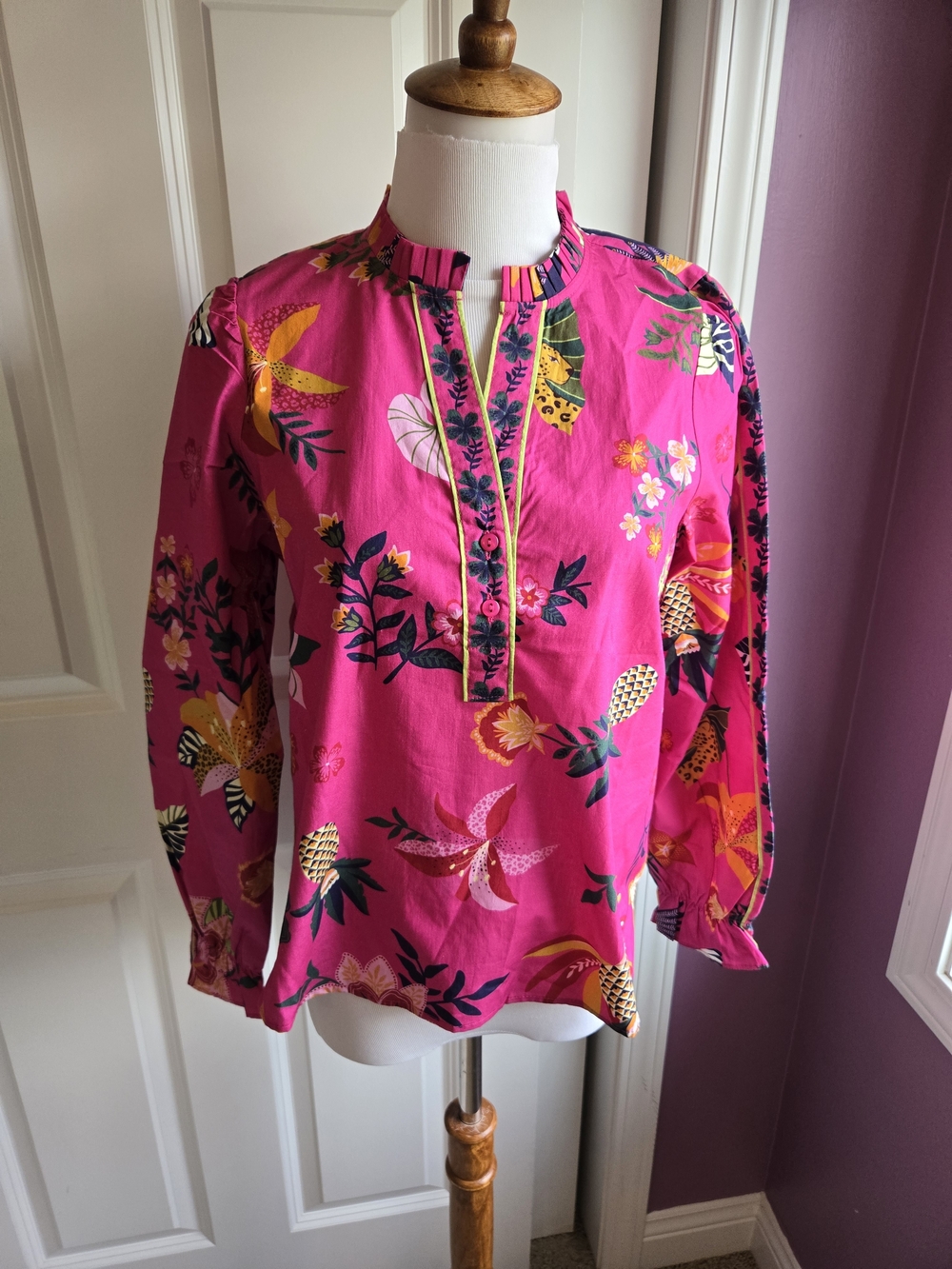 NWT Maude Vivante Ashley Top in Raspberry Bloom - Size Small